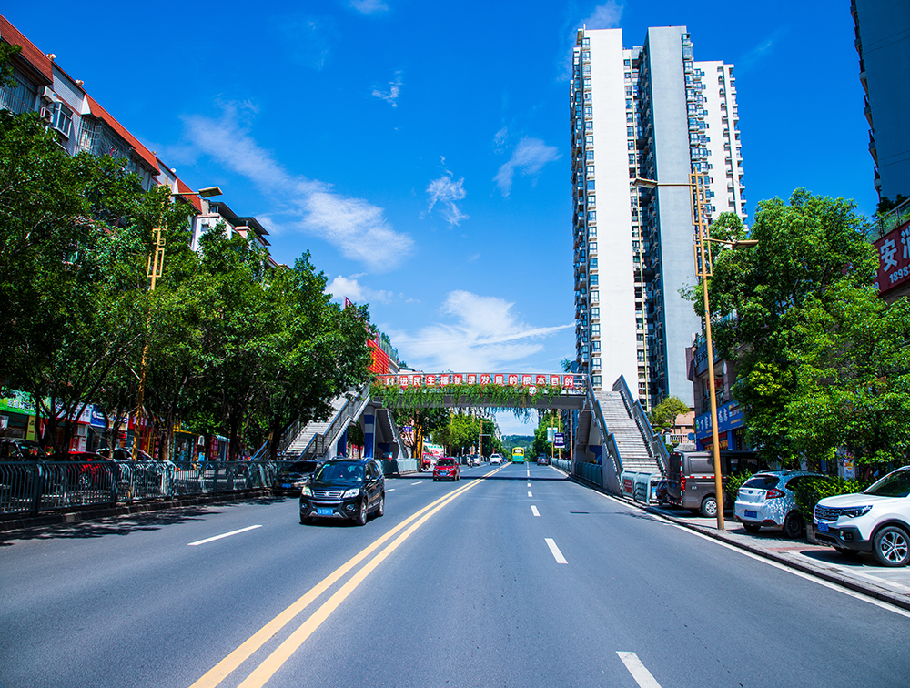 城南路广场之支路人行天桥